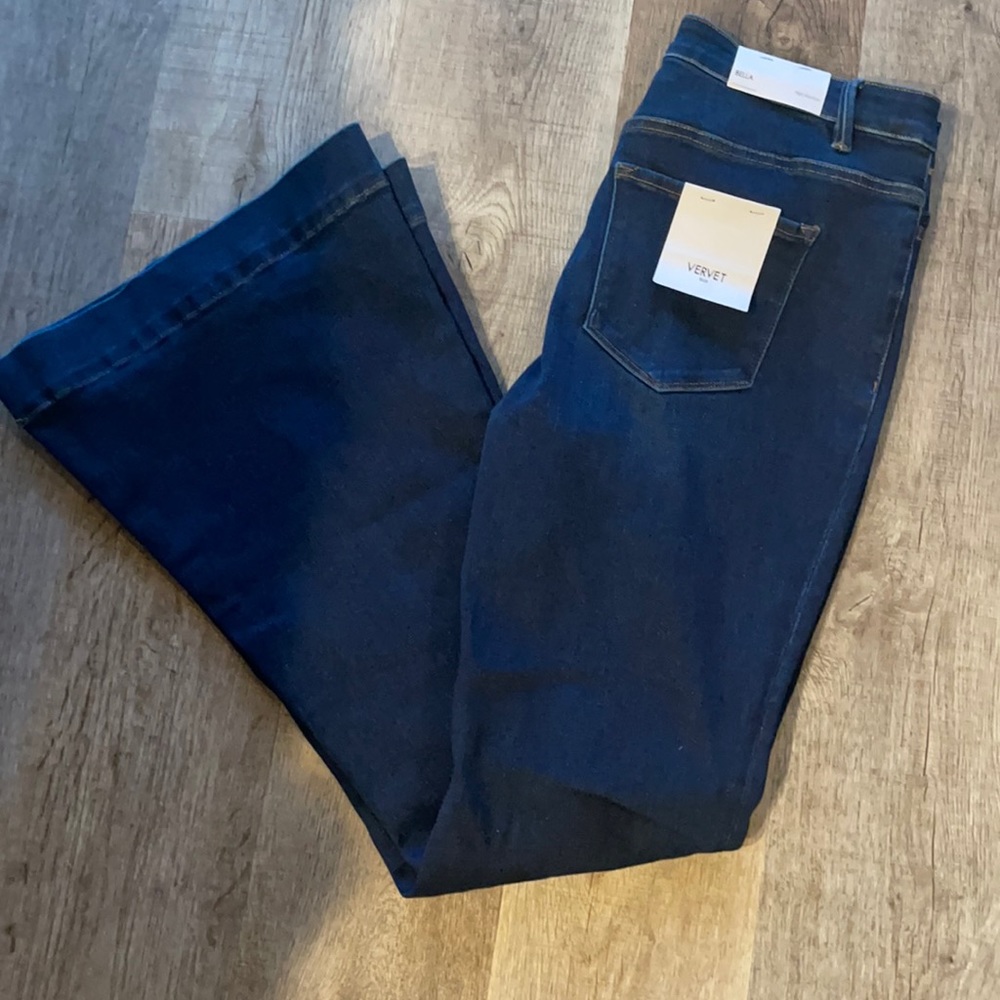 NWT VERVET Flares 32x34
